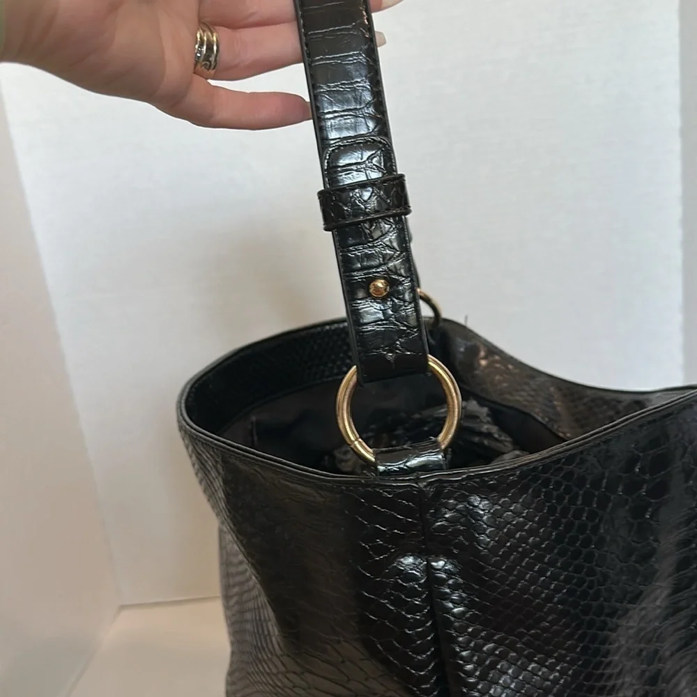 LULU DHARMA Black snakeskin Women's HOBO Bag in PRISTINE CONDITION